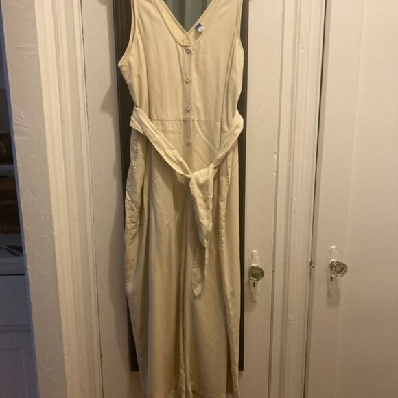 NWT Old Navy Cream Linen blend Jumpsuit - XL - Picture 3 of 3